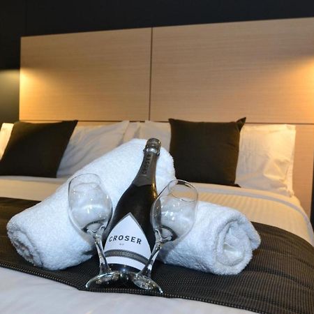 The Astor Suites Goulburn Dış mekan fotoğraf