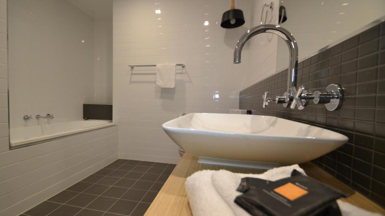 The Astor Suites Goulburn Dış mekan fotoğraf